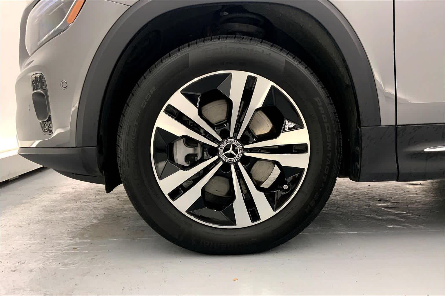 2026 Mercedes-Benz GLB 250 SUV