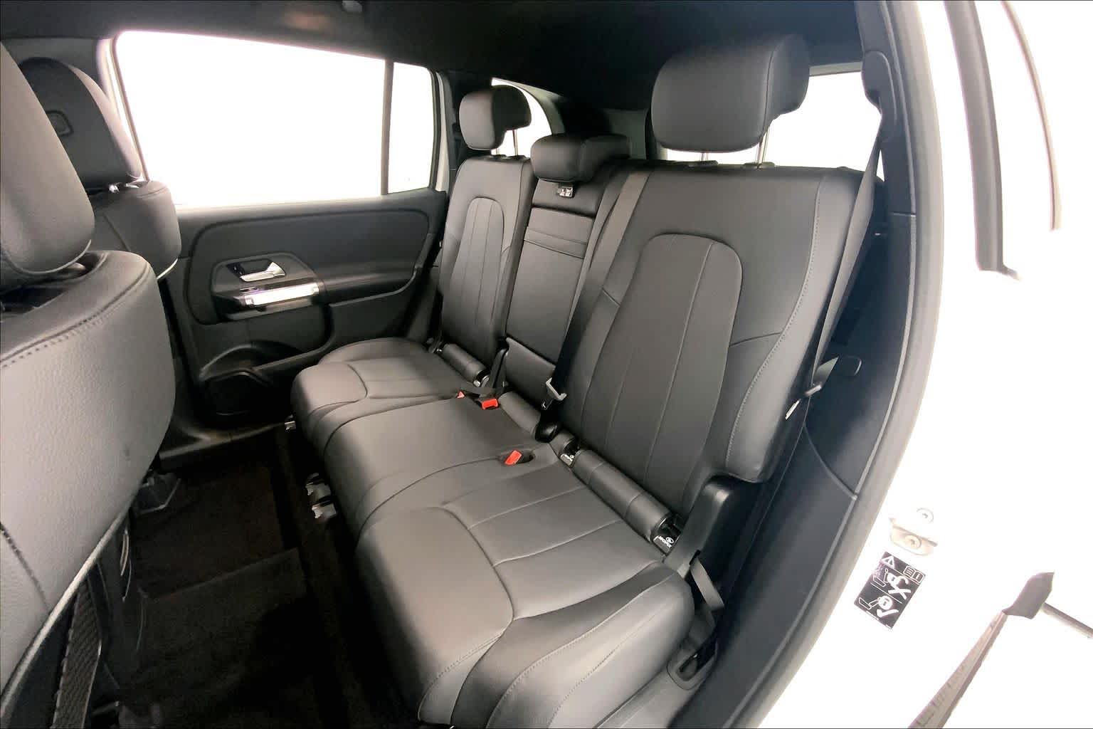 2026 Mercedes-Benz GLB 250 SUV