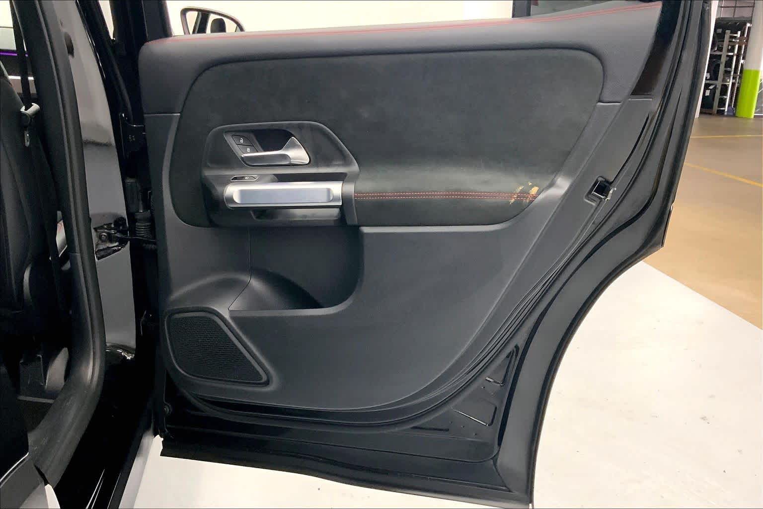 2023 Mercedes-Benz GLB GLB 250