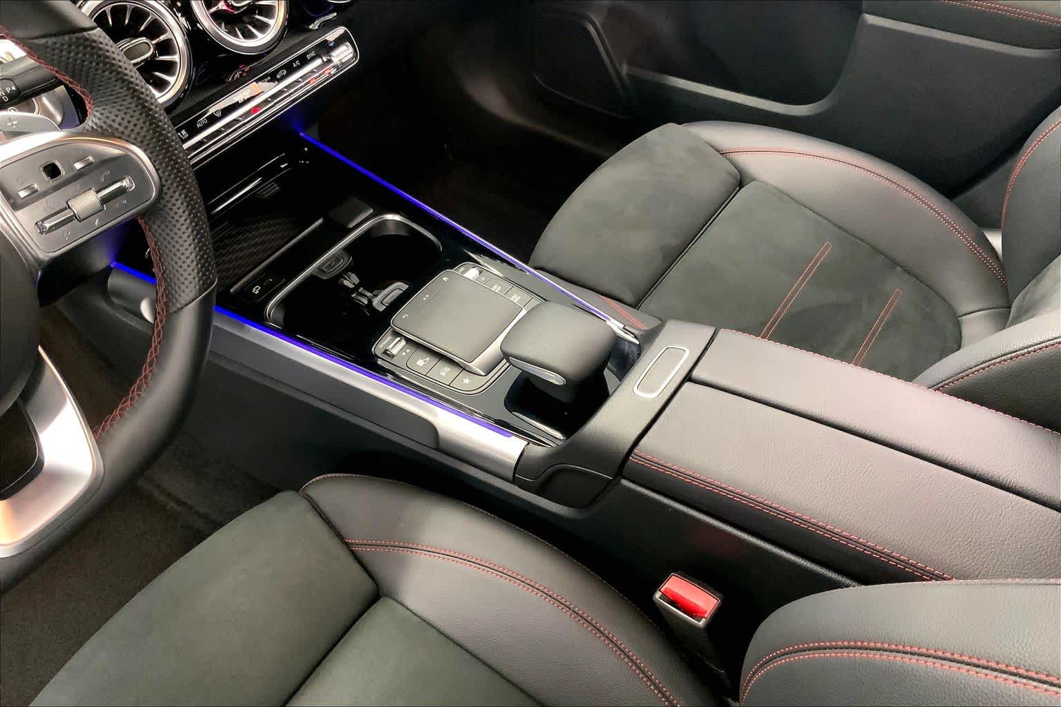 2023 Mercedes-Benz GLB GLB 250