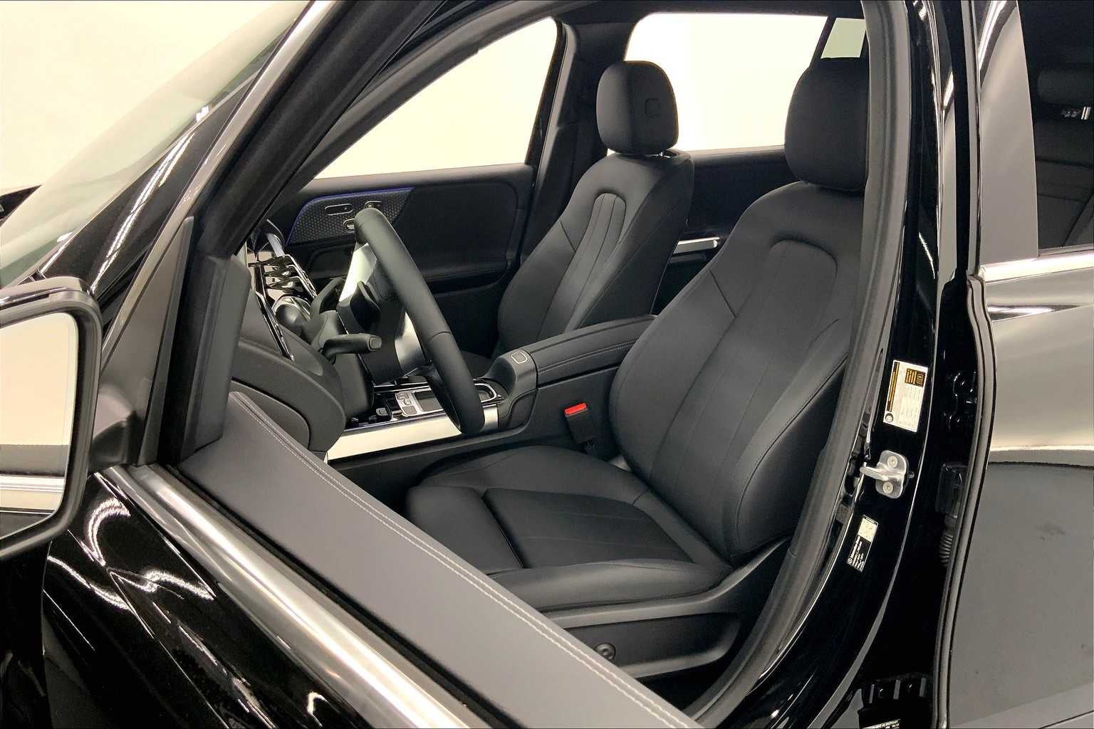 2026 Mercedes-Benz GLB 250 SUV