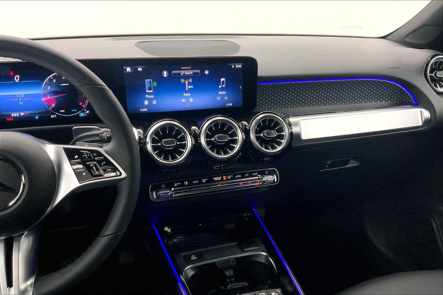 2026 Mercedes-Benz GLB 250 SUV