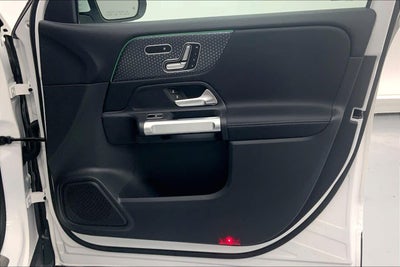 2026 Mercedes-Benz GLB 250 SUV