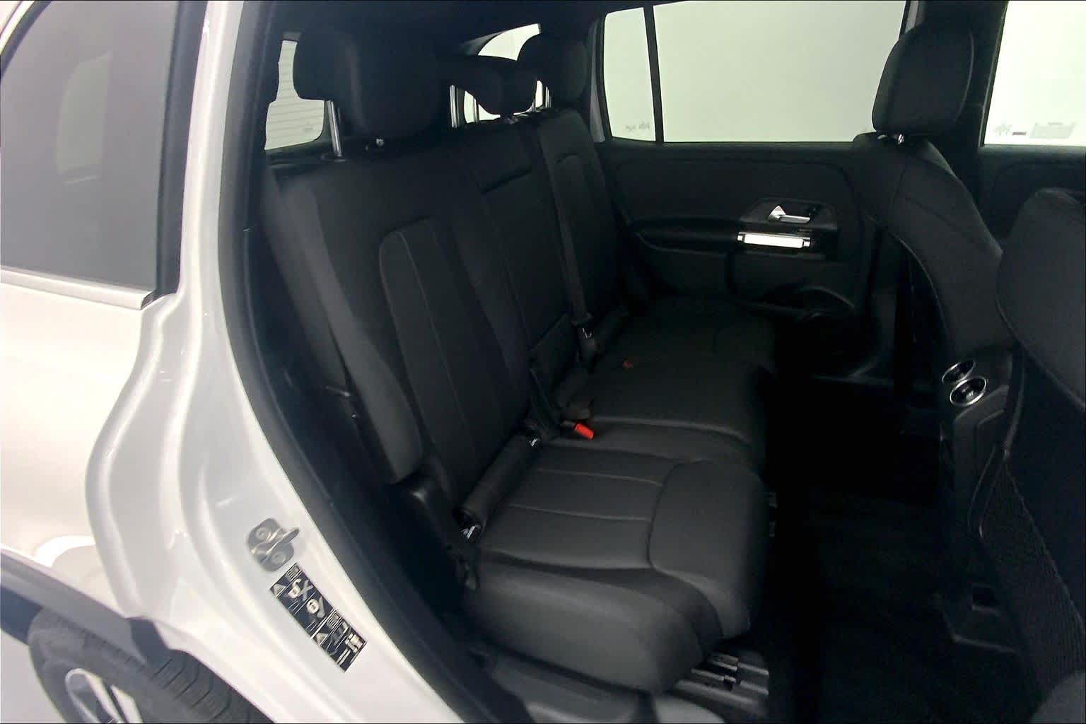 2026 Mercedes-Benz GLB 250 SUV
