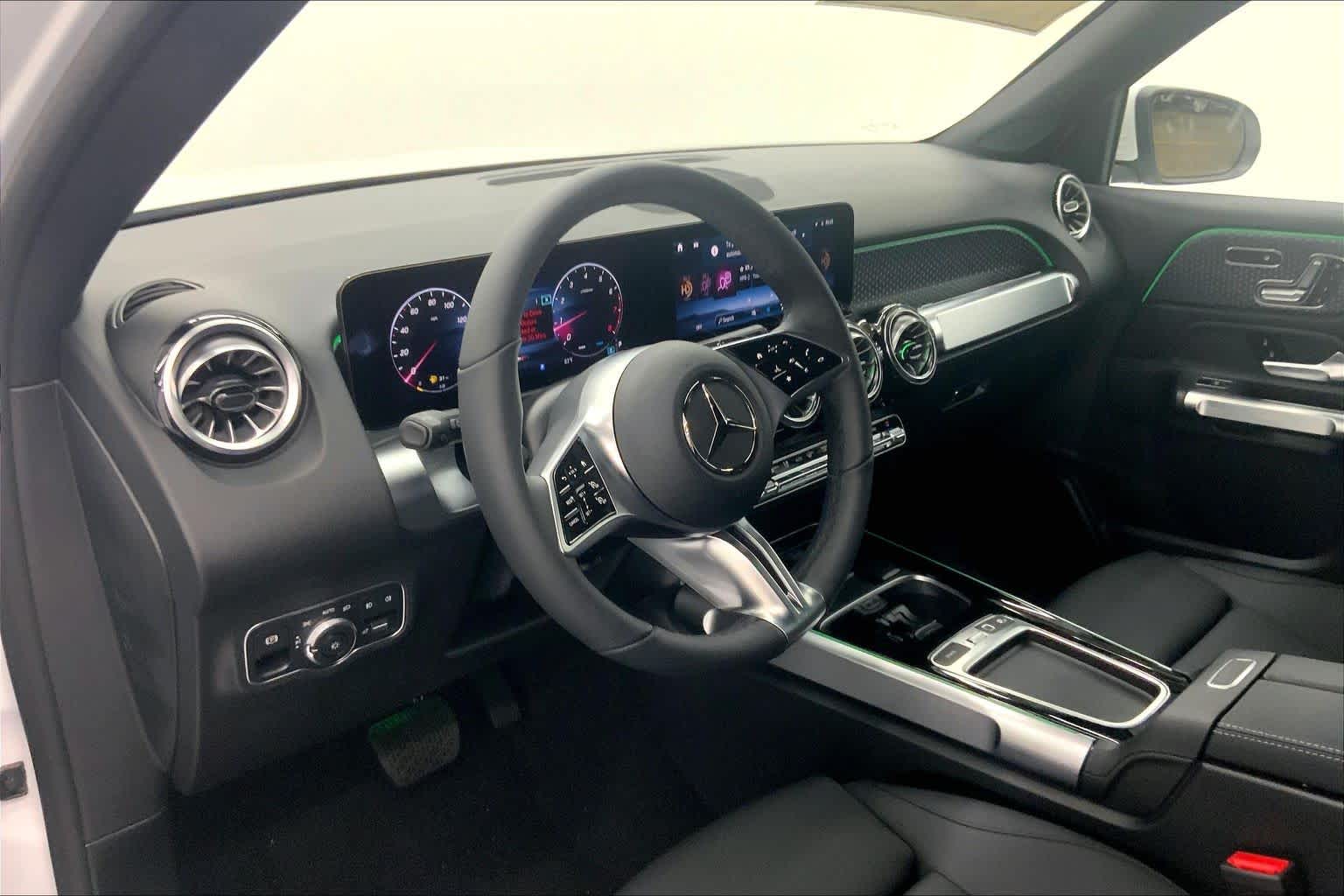 2026 Mercedes-Benz GLB 250 SUV