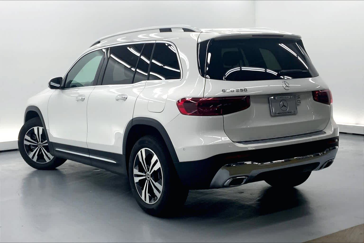 2026 Mercedes-Benz GLB 250 SUV