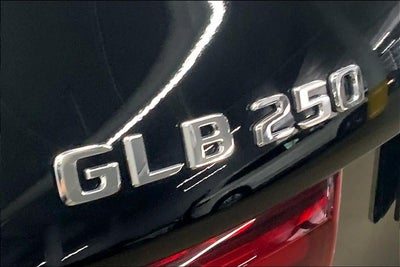 2026 Mercedes-Benz GLB 250 SUV