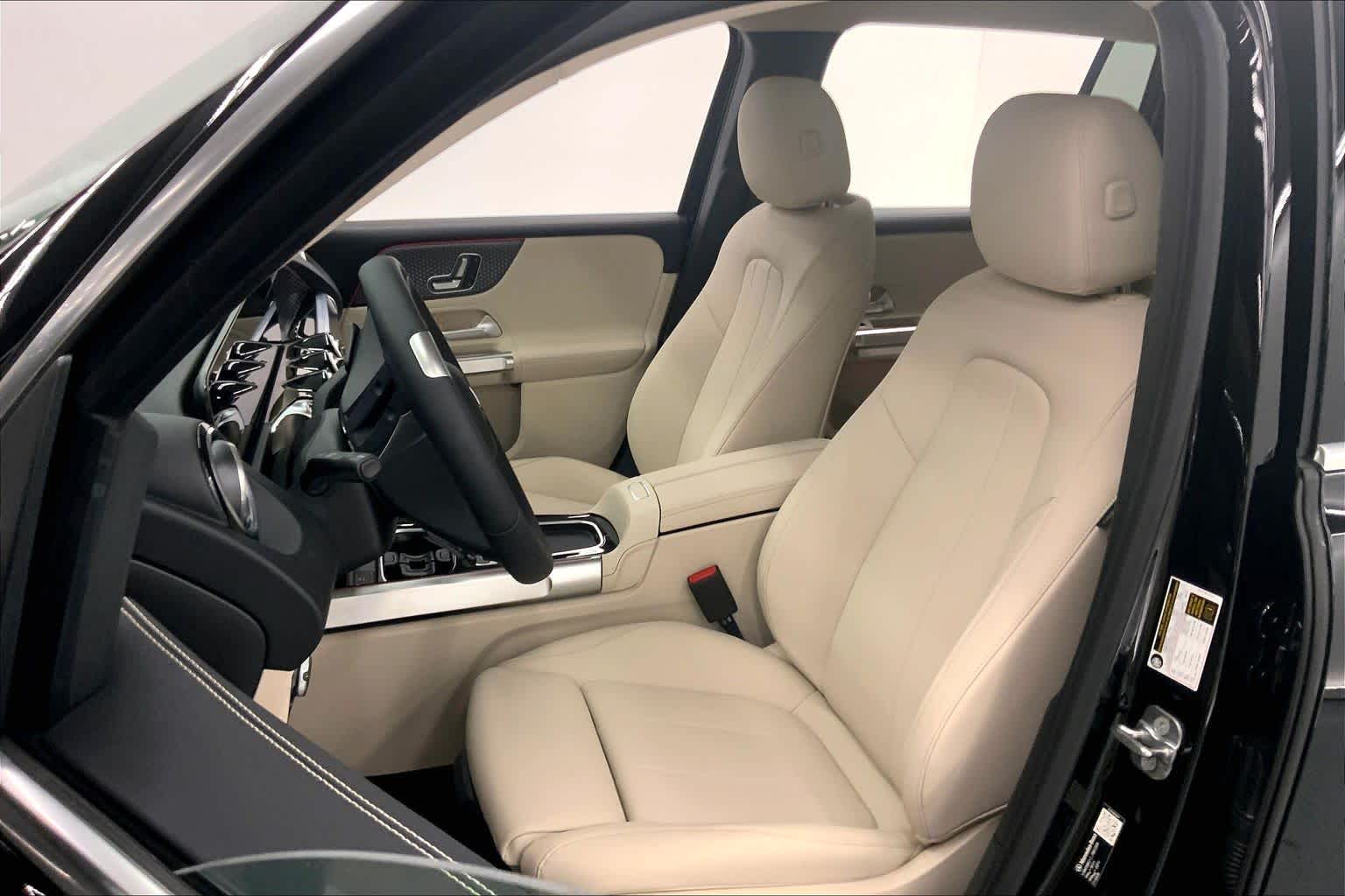 2026 Mercedes-Benz GLB 250 SUV