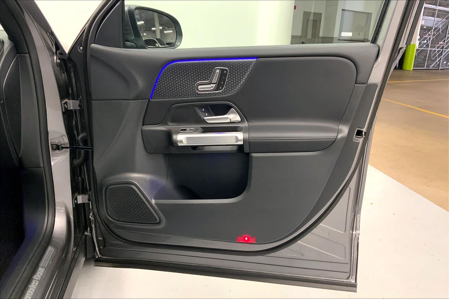 2026 Mercedes-Benz GLB 250 SUV