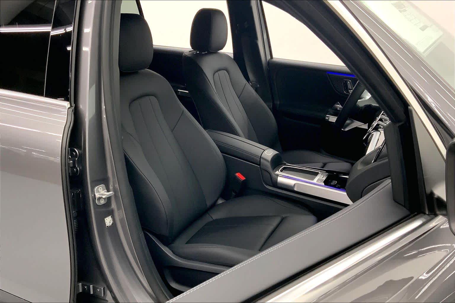 2026 Mercedes-Benz GLB 250 SUV