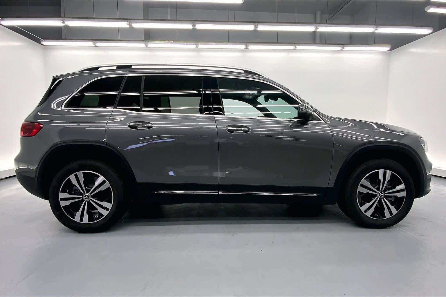 2026 Mercedes-Benz GLB 250 SUV