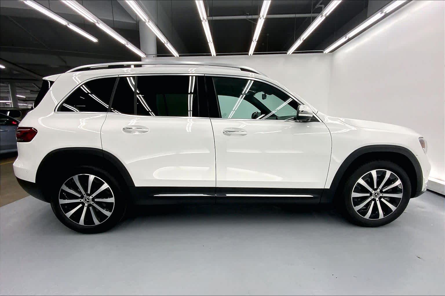 2023 Mercedes-Benz GLB 250 SUV