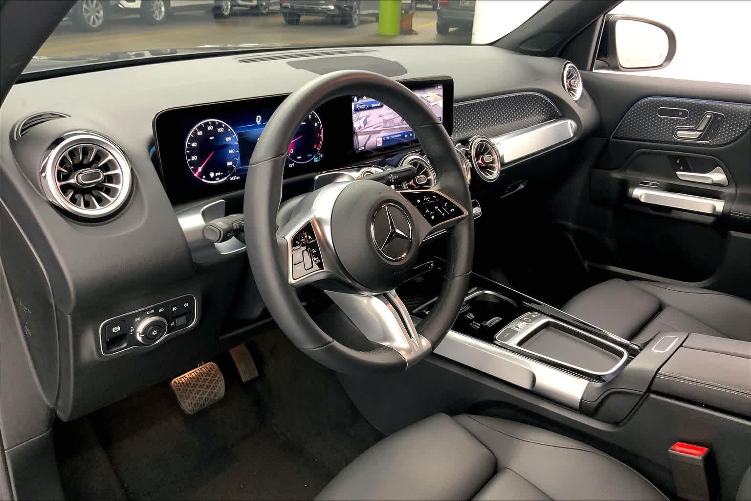 2025 Mercedes-Benz GLB GLB 250