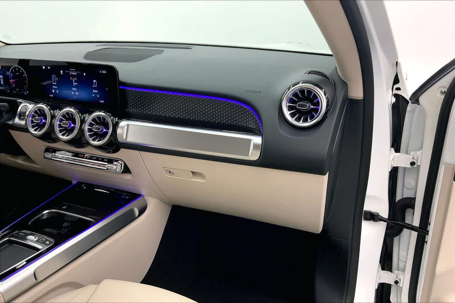 2026 Mercedes-Benz GLB 250 SUV