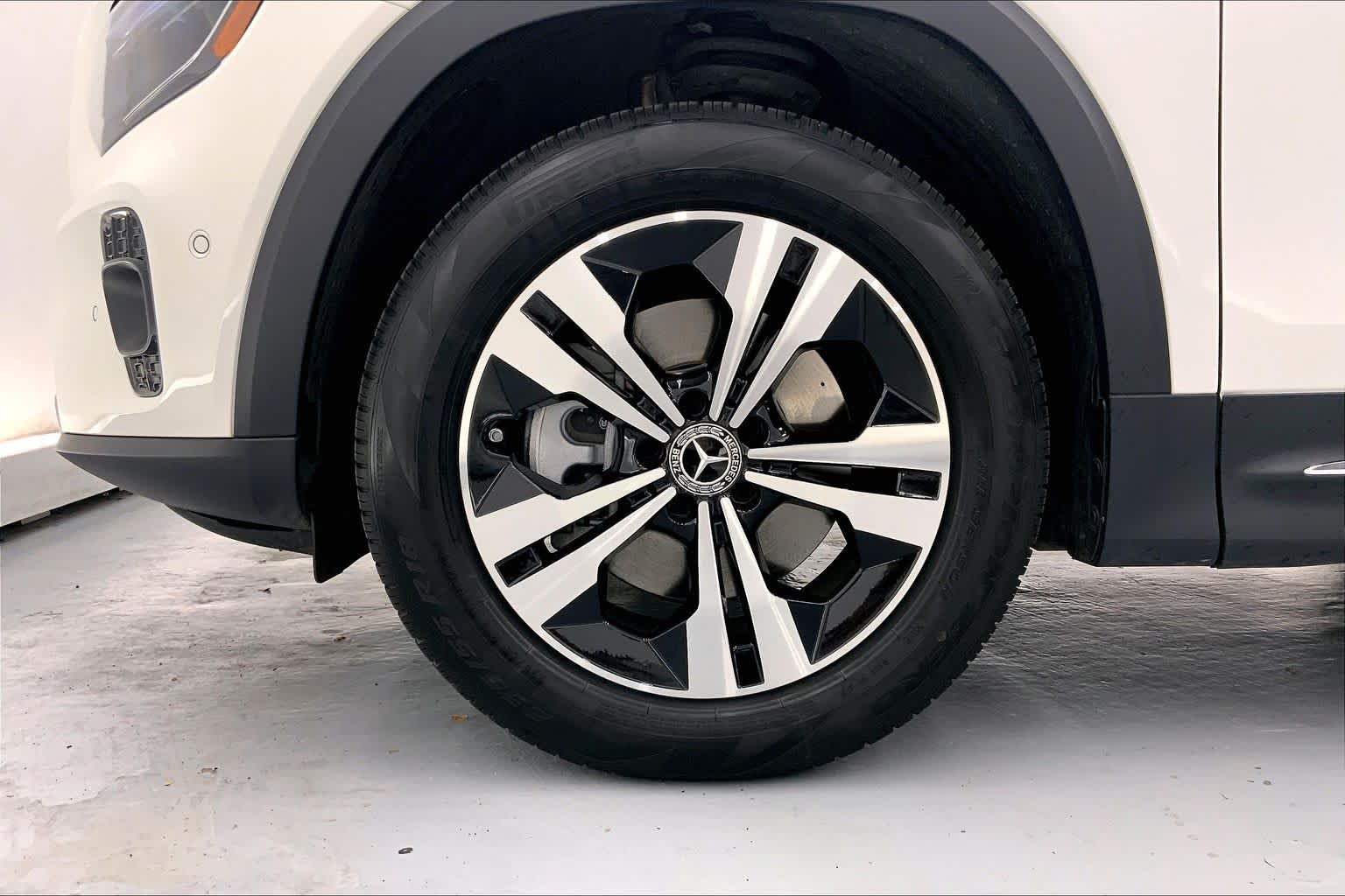 2026 Mercedes-Benz GLB 250 SUV