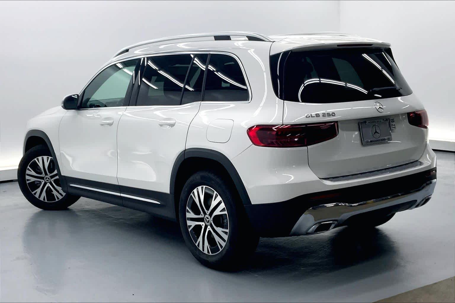 2026 Mercedes-Benz GLB 250 SUV