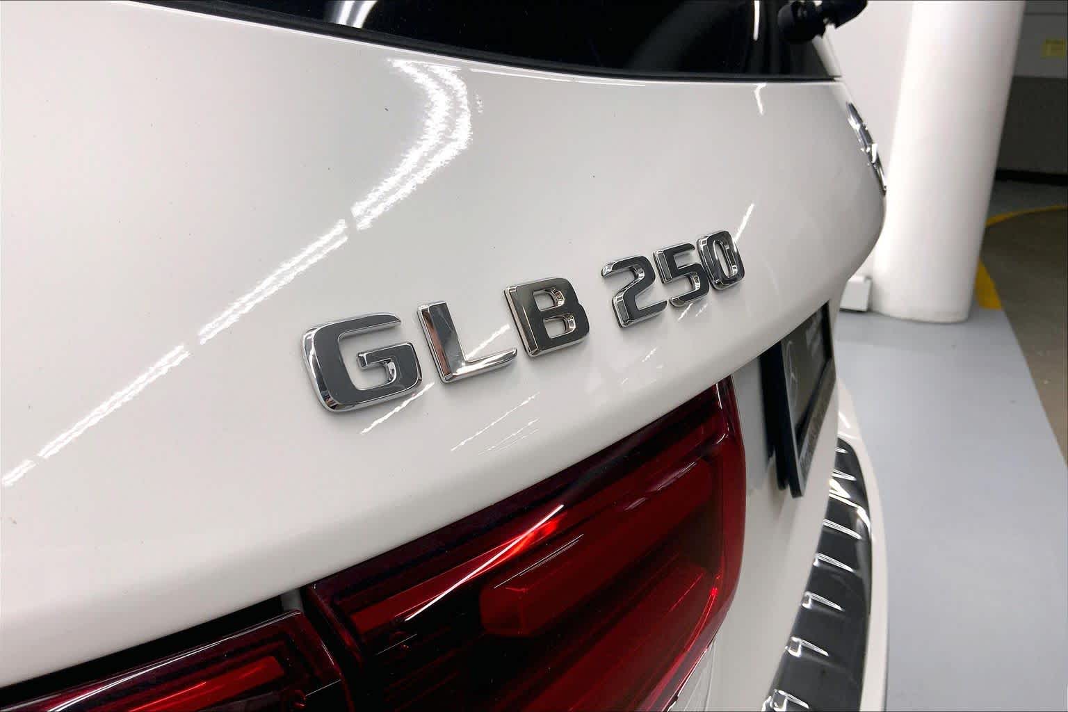 2025 Mercedes-Benz GLB GLB 250