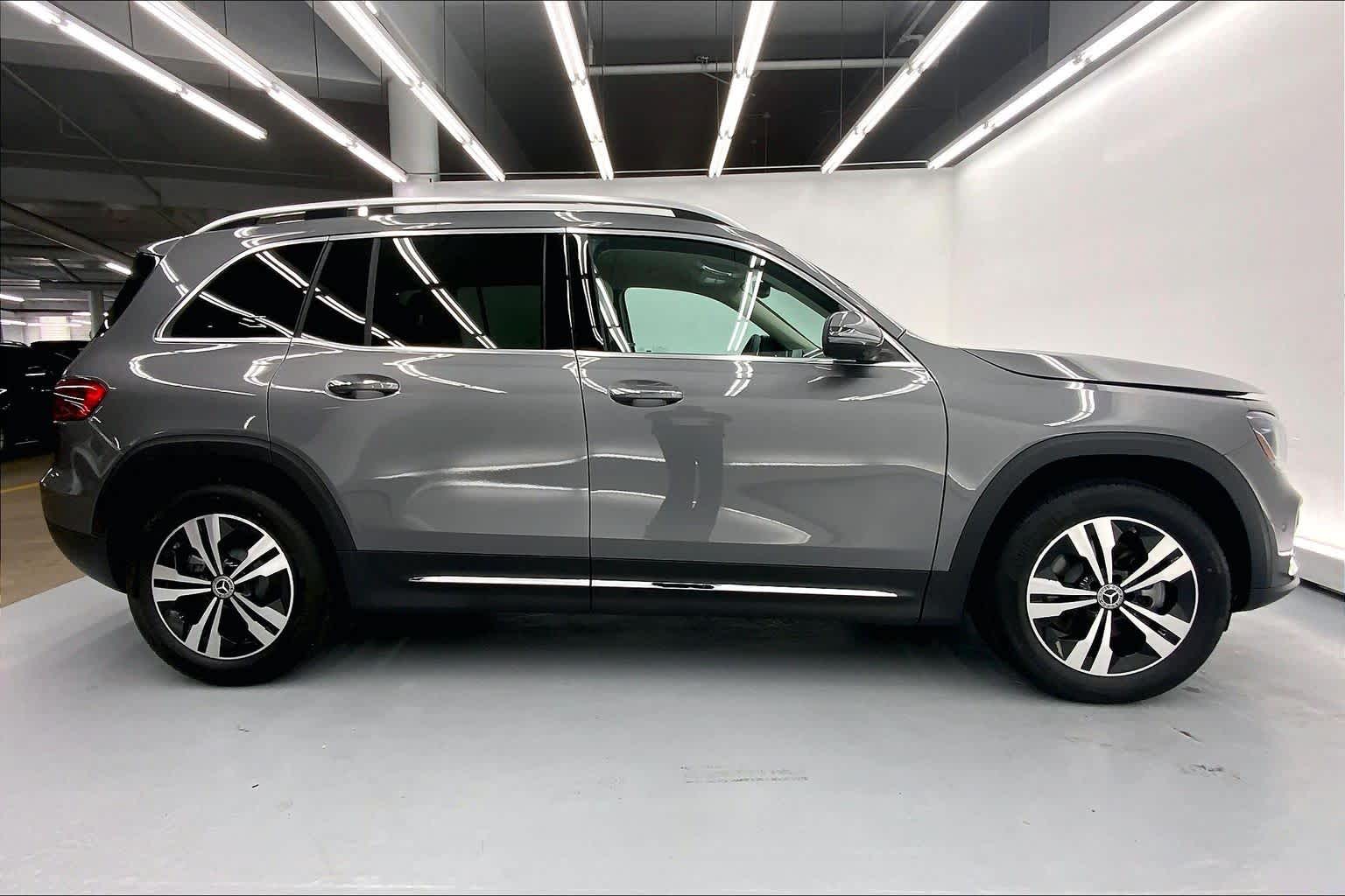 2026 Mercedes-Benz GLB 250 SUV
