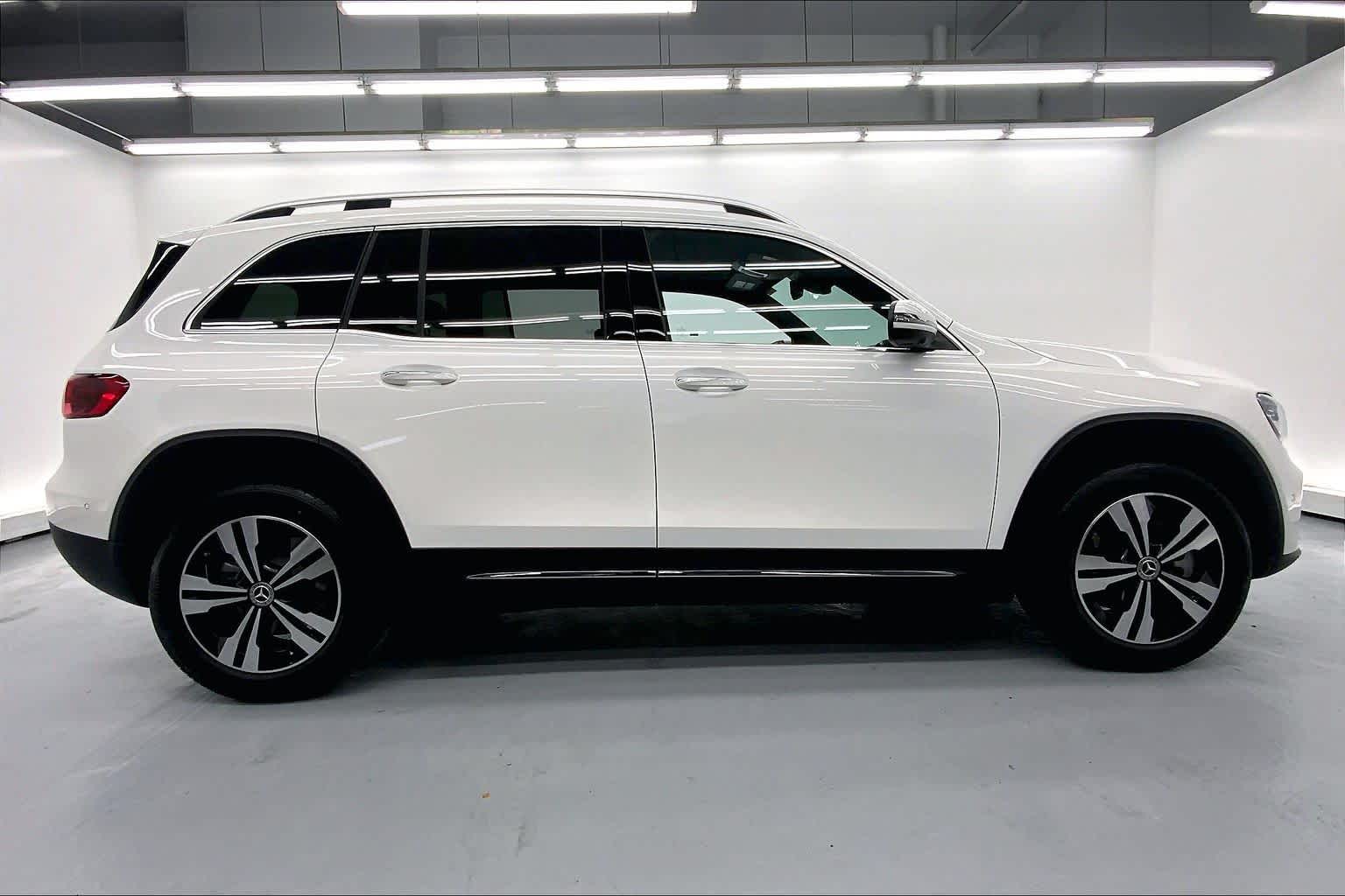 2026 Mercedes-Benz GLB 250 SUV