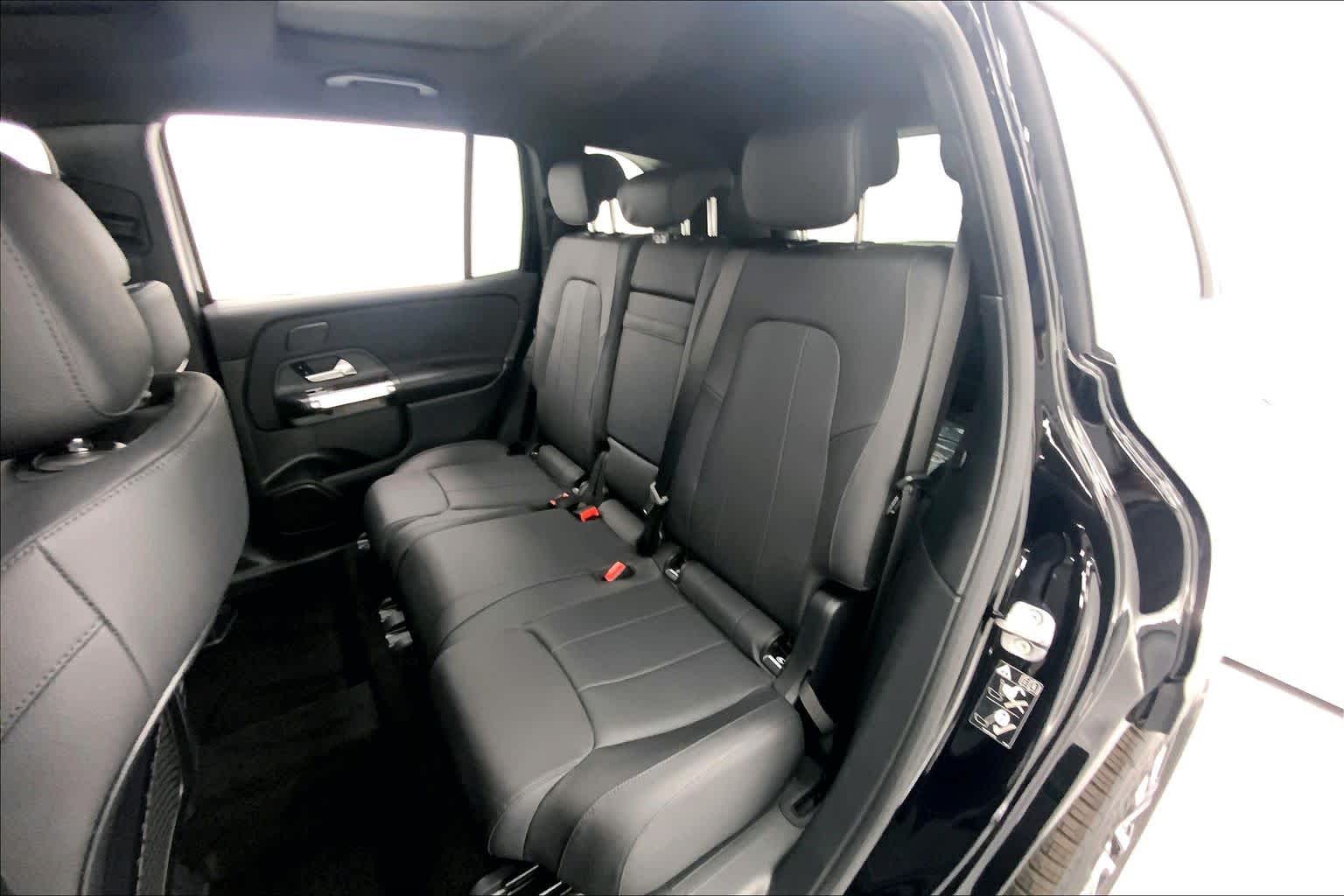 2026 Mercedes-Benz GLB 250 SUV