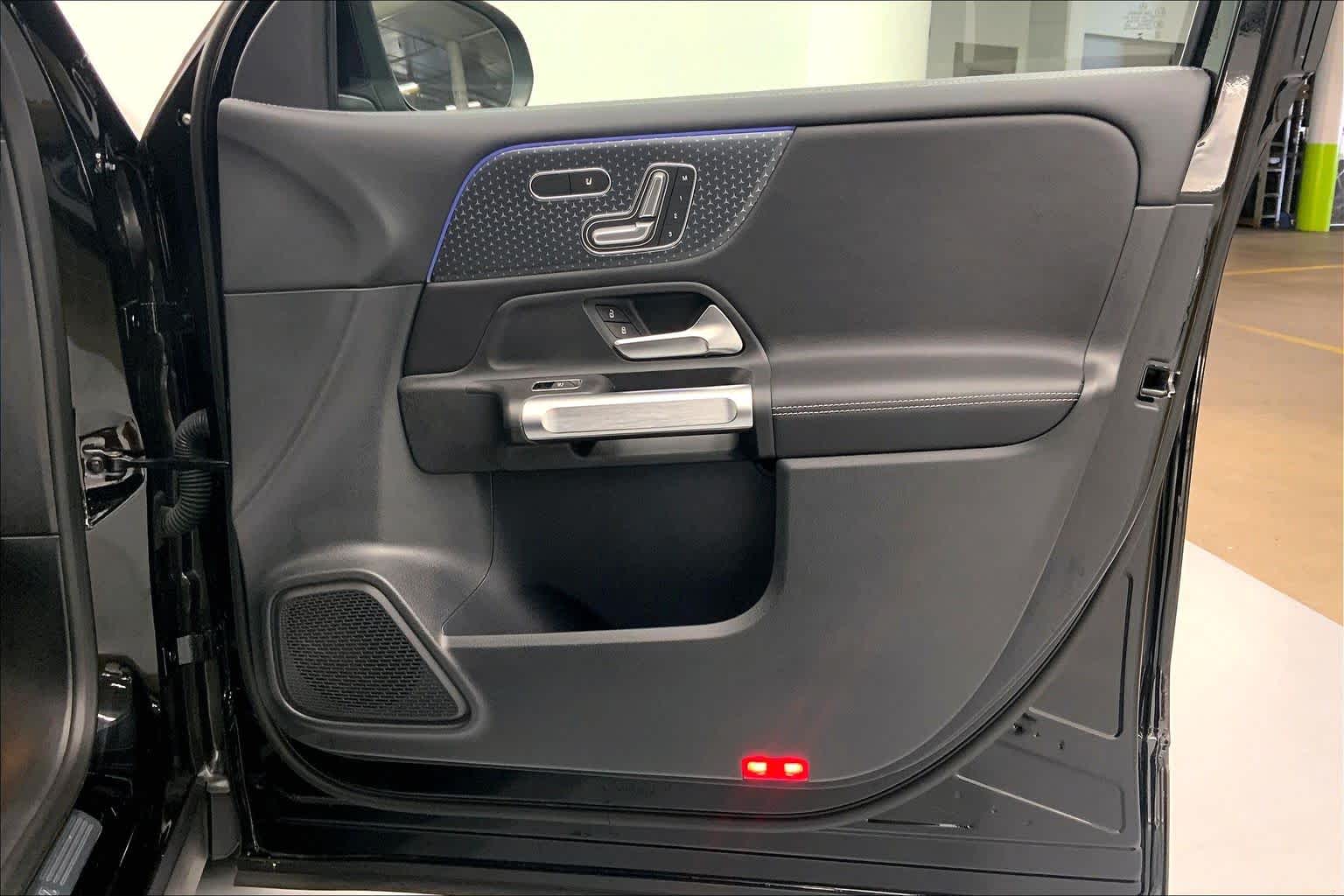 2025 Mercedes-Benz GLB GLB 250