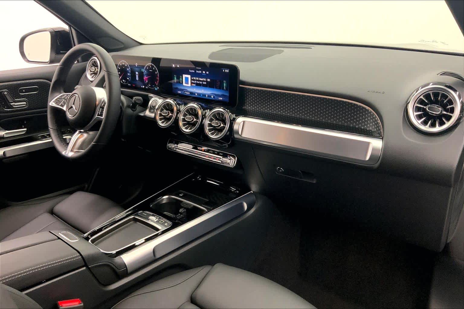 2025 Mercedes-Benz GLB GLB 250