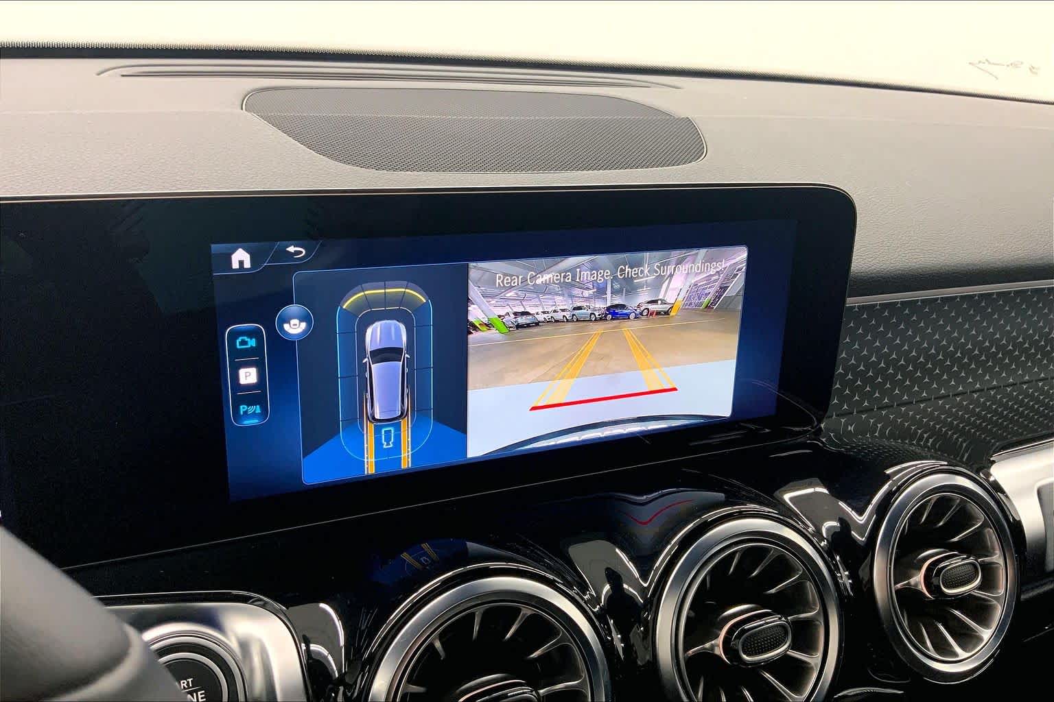 2025 Mercedes-Benz GLB GLB 250