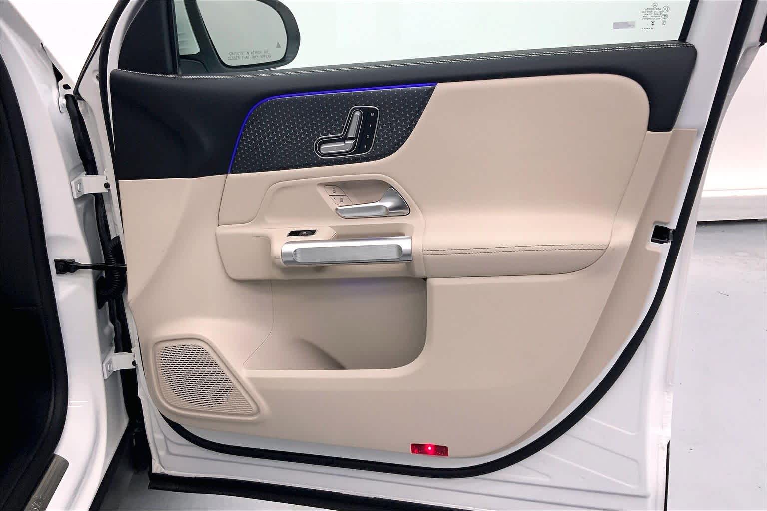 2026 Mercedes-Benz GLB 250 SUV