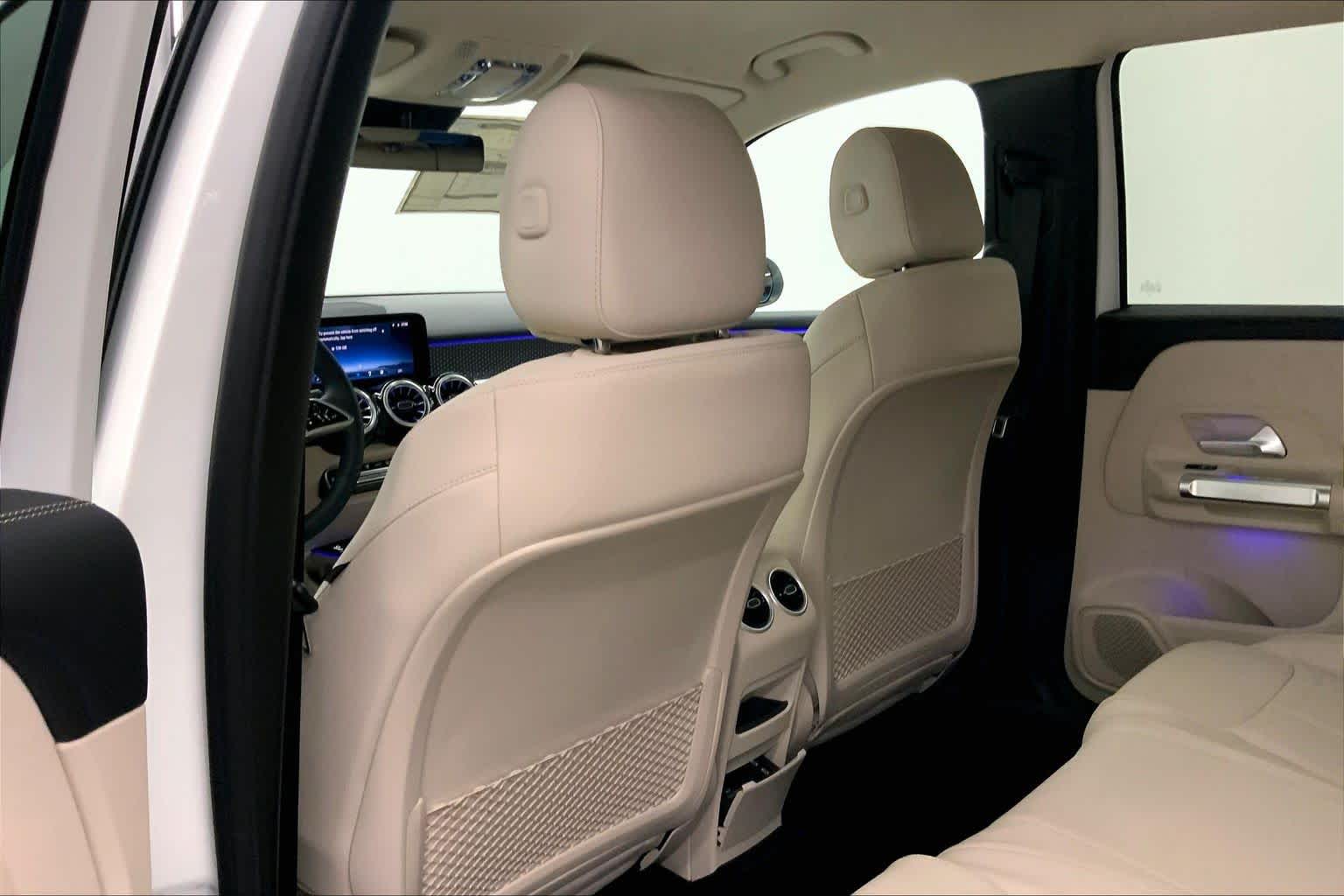 2026 Mercedes-Benz GLB 250 SUV