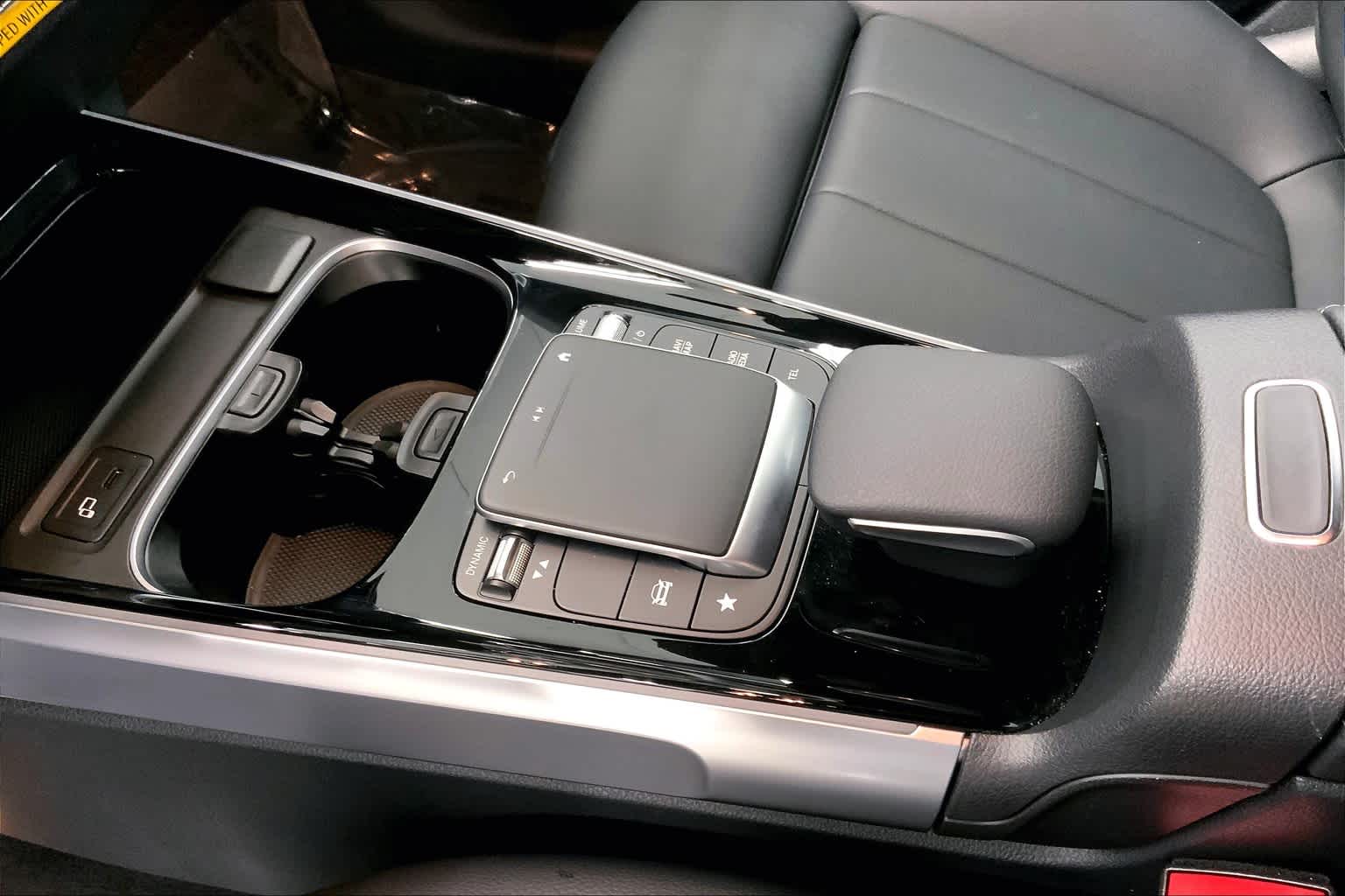 2022 Mercedes-Benz GLB GLB 250