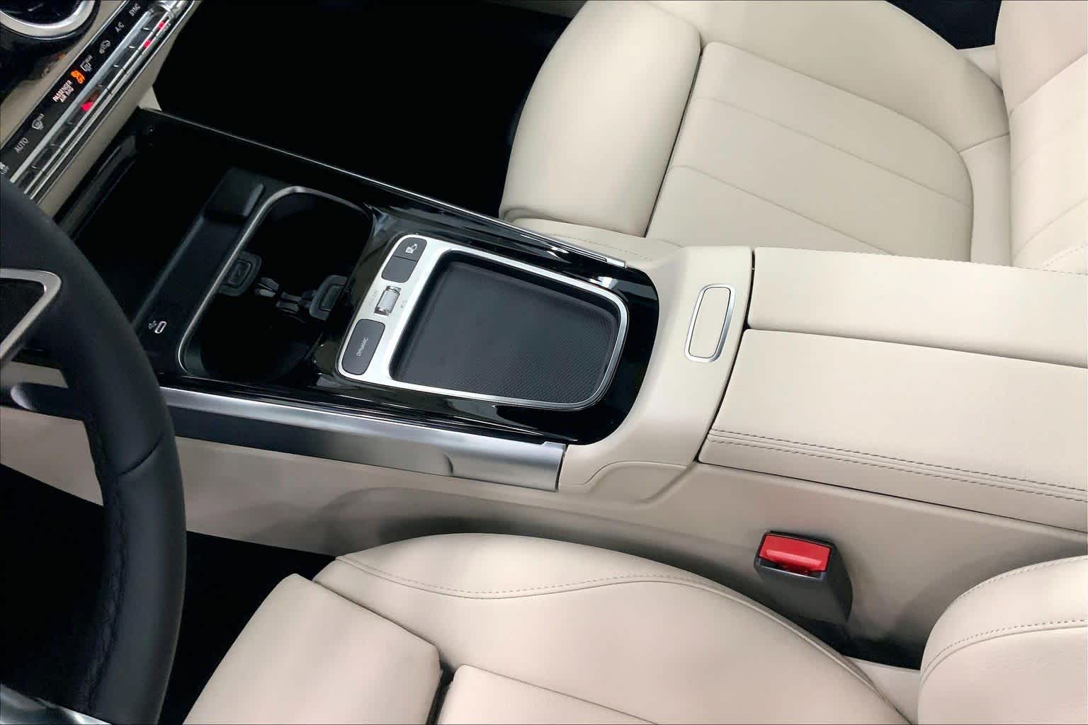 2026 Mercedes-Benz GLB 250 SUV