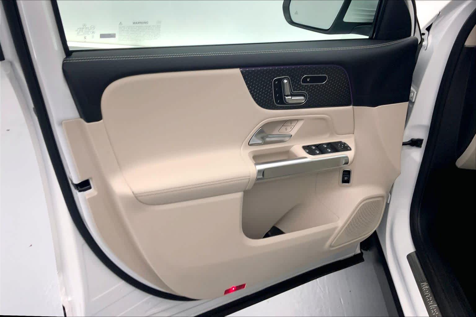 2026 Mercedes-Benz GLB 250 SUV