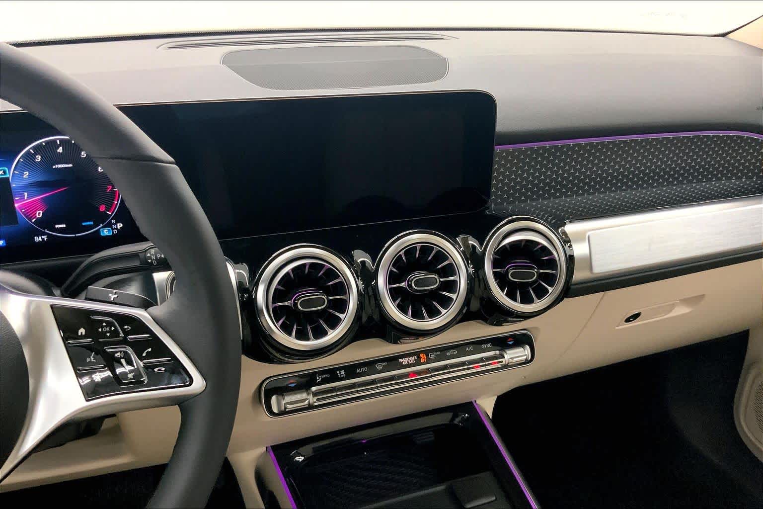 2026 Mercedes-Benz GLB 250 SUV
