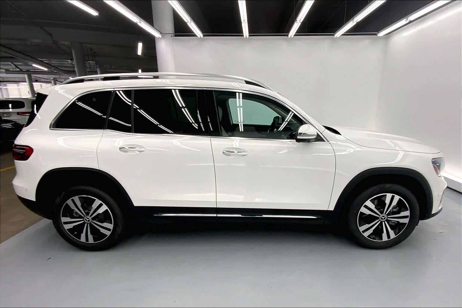 2026 Mercedes-Benz GLB 250 SUV