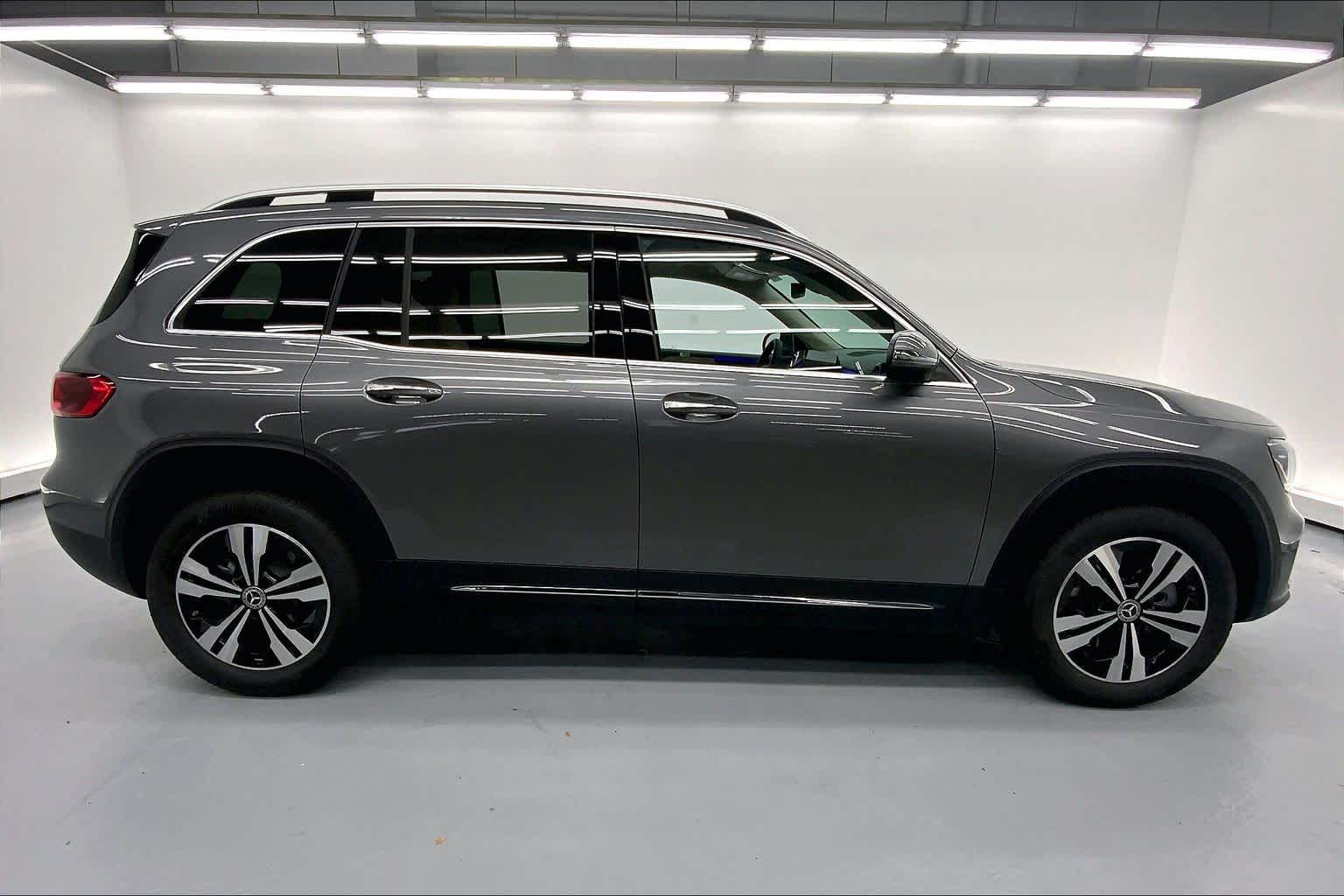 2026 Mercedes-Benz GLB 250 SUV