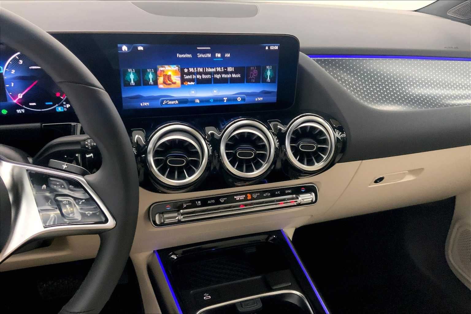 2026 Mercedes-Benz GLA 250 SUV