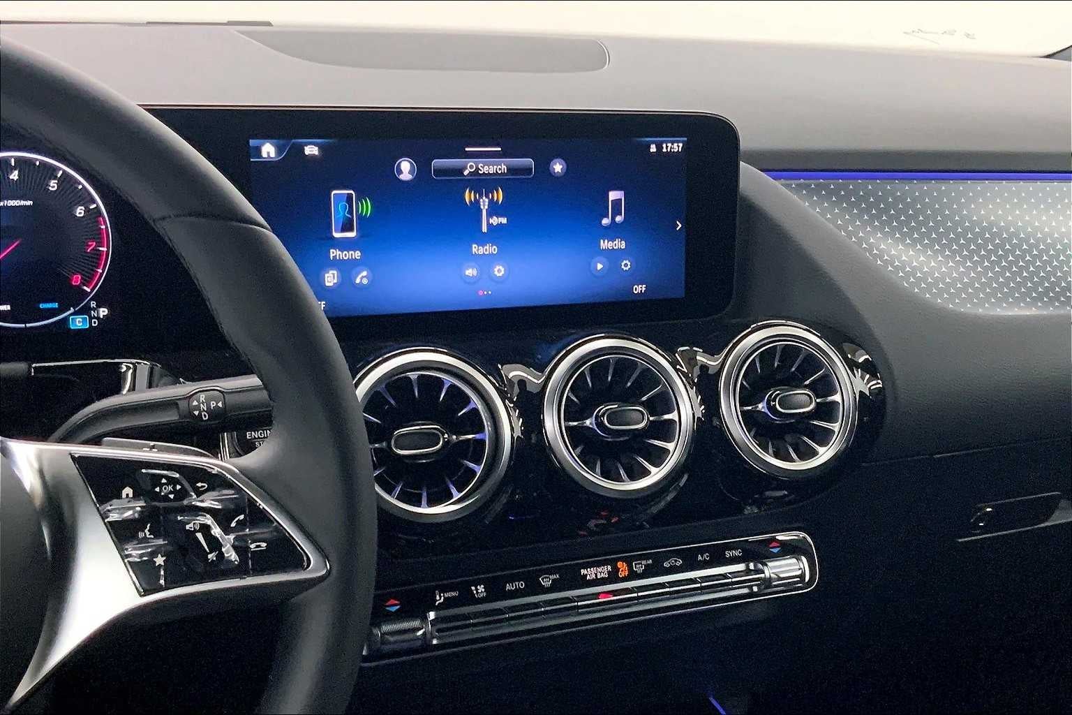 2026 Mercedes-Benz GLA 250 SUV