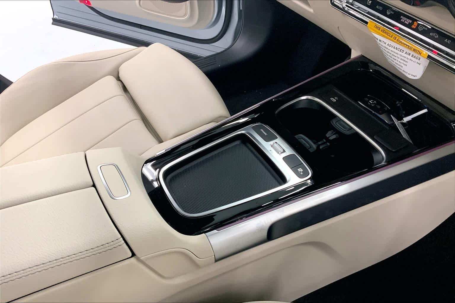 2024 Mercedes-Benz EQB 300 4MATIC® SUV
