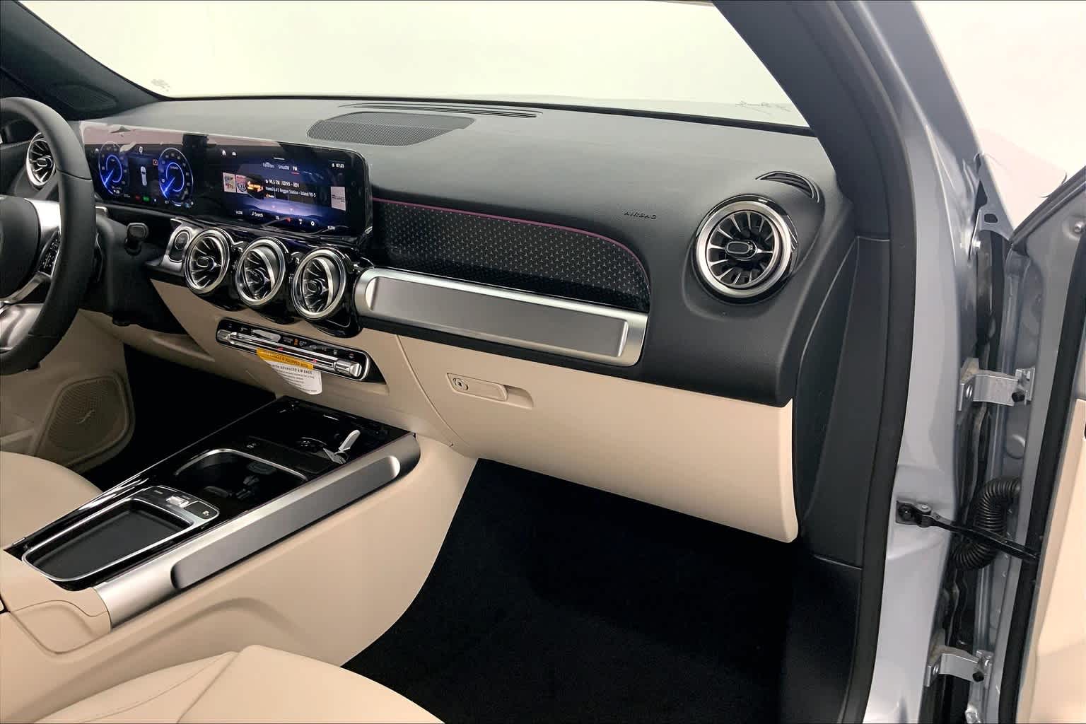 2024 Mercedes-Benz EQB 300 4MATIC® SUV