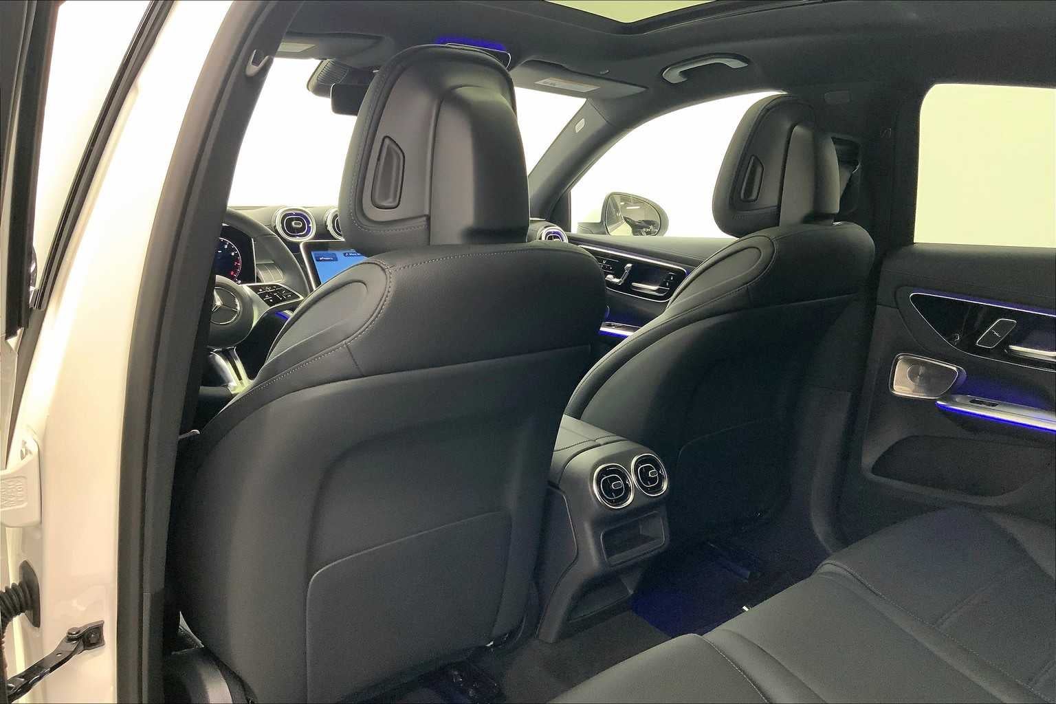 2026 Mercedes-Benz GLC 300 4MATIC® Coupe