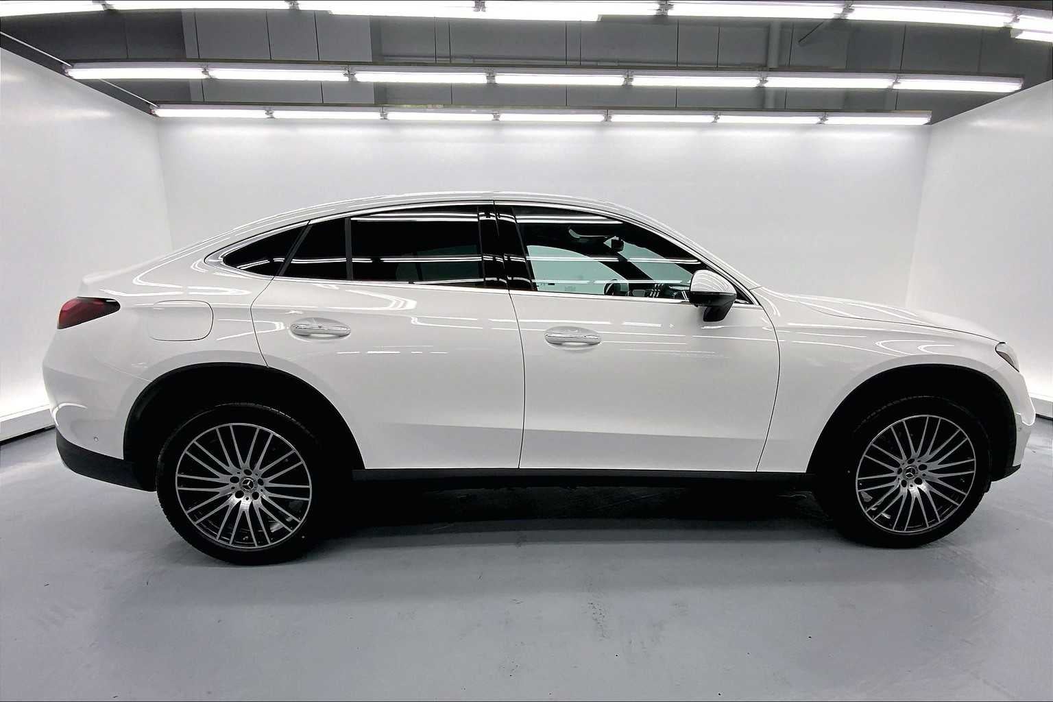 2026 Mercedes-Benz GLC 300 4MATIC® Coupe