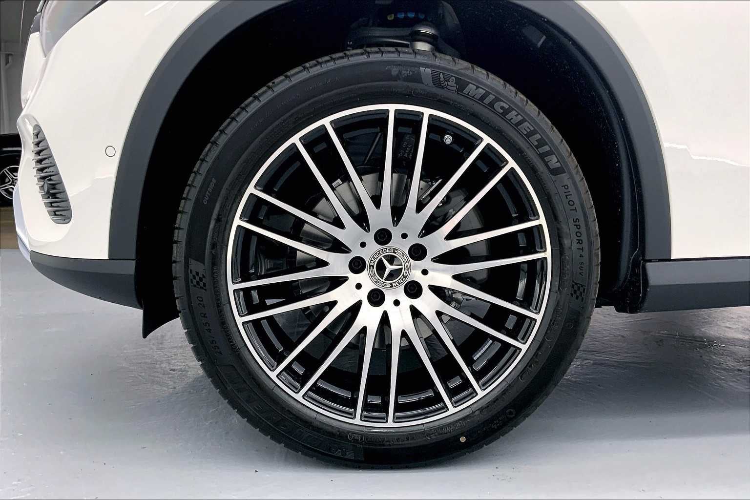 2026 Mercedes-Benz GLC 300 4MATIC® Coupe