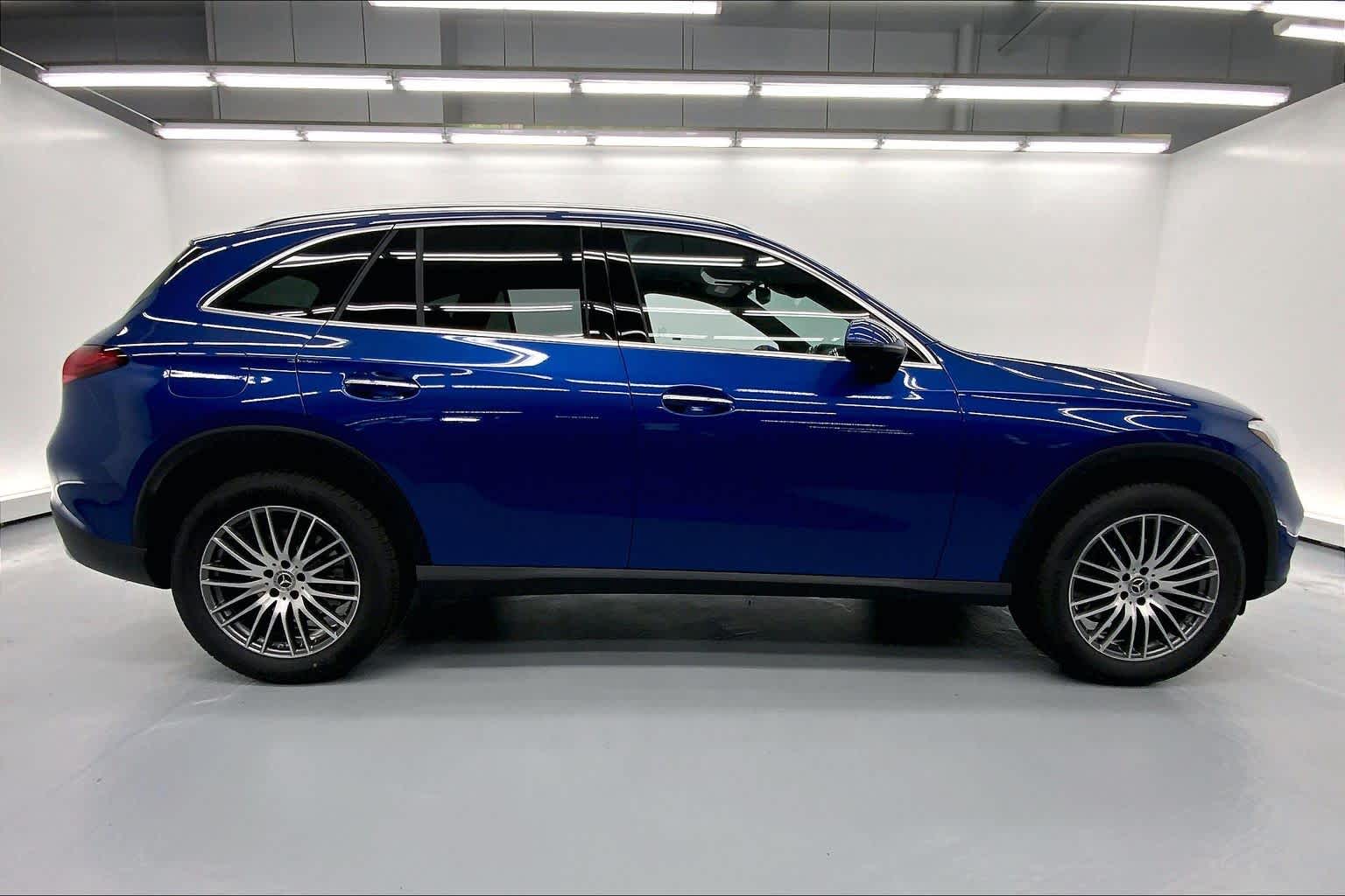2026 Mercedes-Benz GLC 300 SUV
