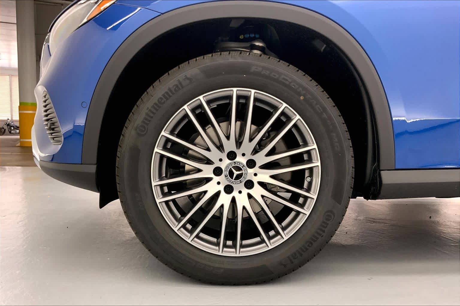 2026 Mercedes-Benz GLC 300 SUV