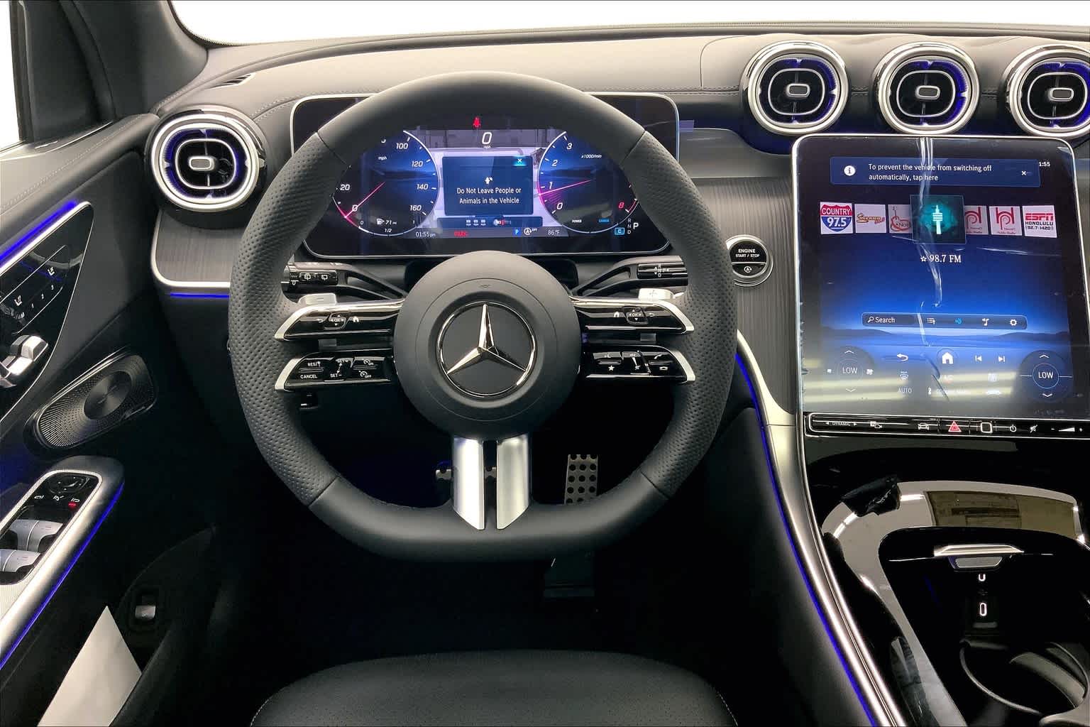 2025 Mercedes-Benz GLC 300 SUV