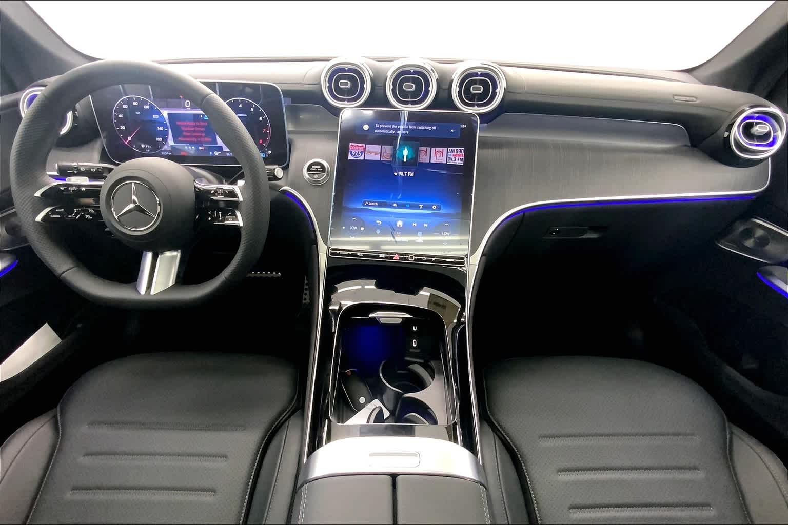 2025 Mercedes-Benz GLC 300 SUV