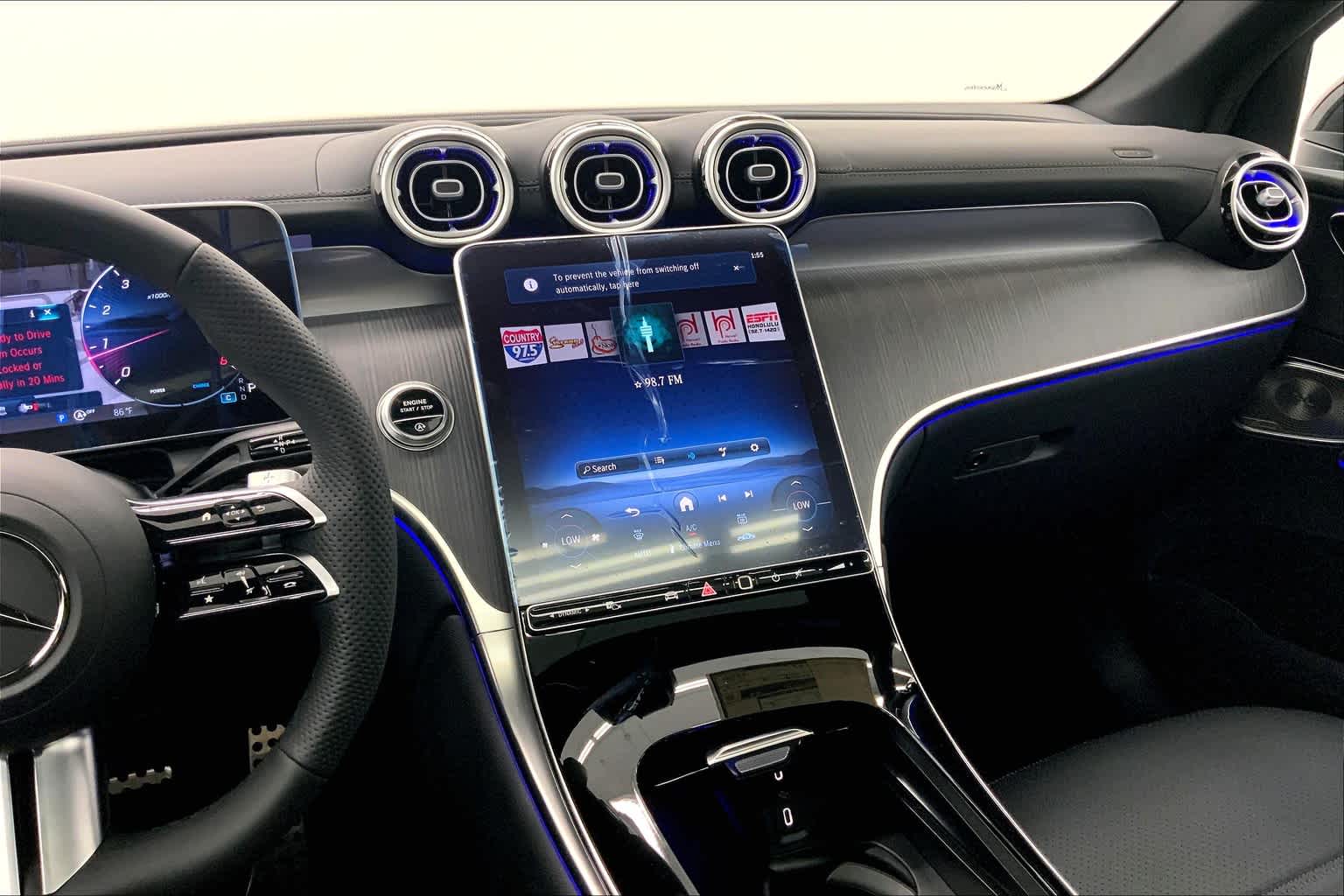 2025 Mercedes-Benz GLC 300 SUV