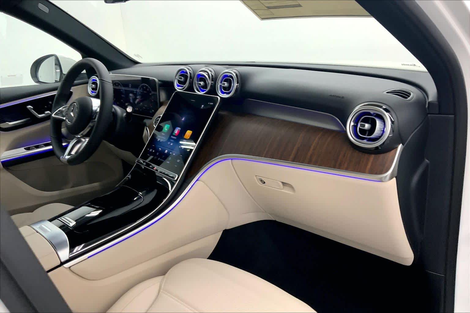 2026 Mercedes-Benz GLC 300 SUV