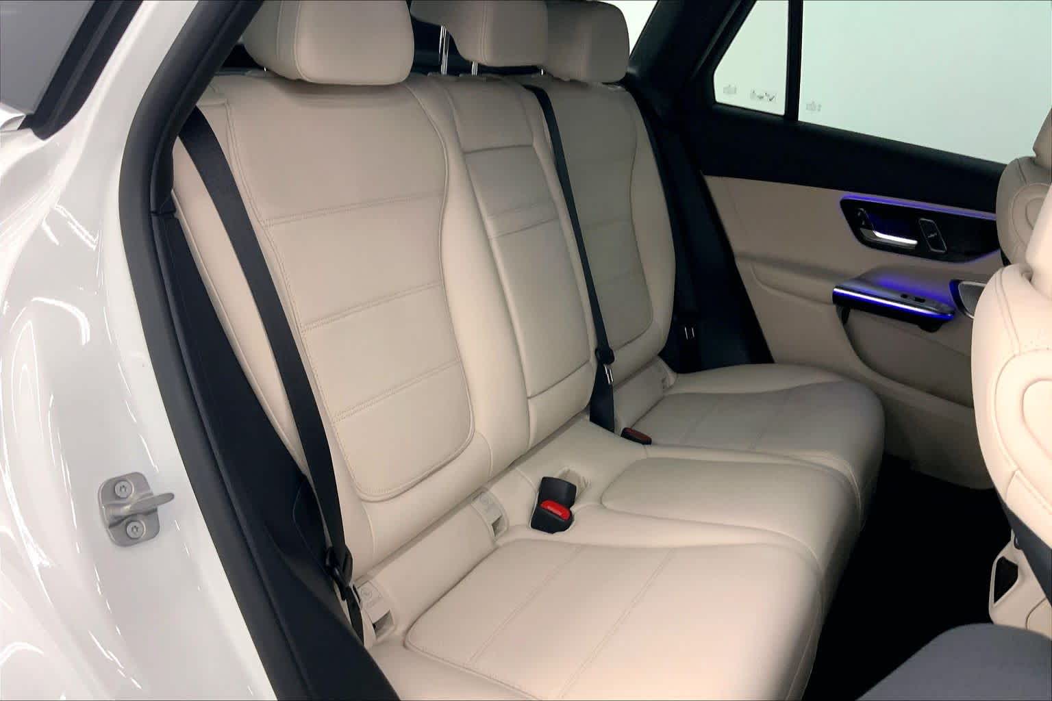 2026 Mercedes-Benz GLC 300 SUV