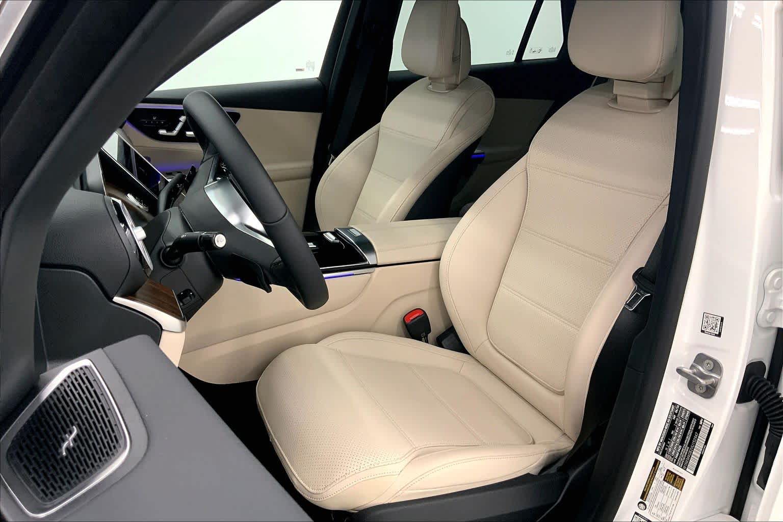 2026 Mercedes-Benz GLC 300 SUV